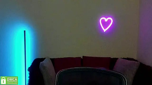 Arianasweety23 online show from March 6, 6:26 pm