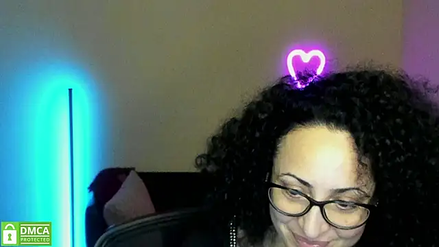 Arianasweety23 online show from March 6, 10:15 pm