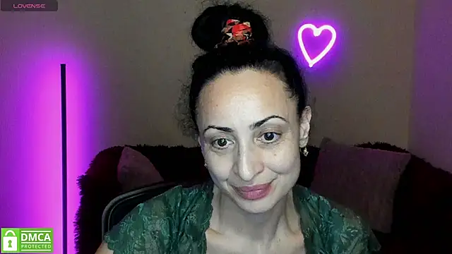 Arianasweety23 online show from March 12, 5:57 am