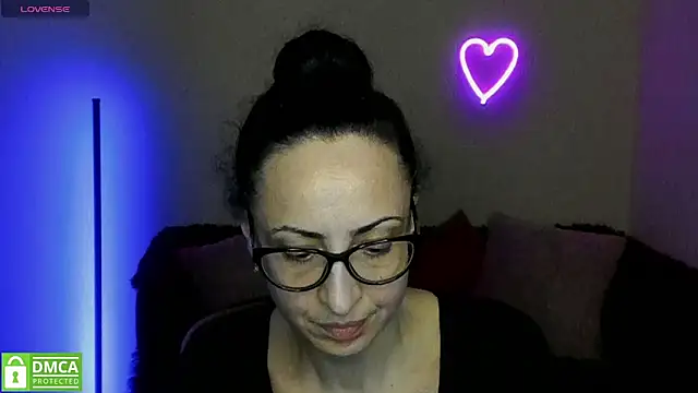 Arianasweety23 online show from March 13, 6:23 pm