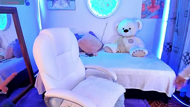 Snapshot of Irene_Grey20 chatting on January 22, 1:53 am Irene Grey20 online show from January 22, 1:53 am