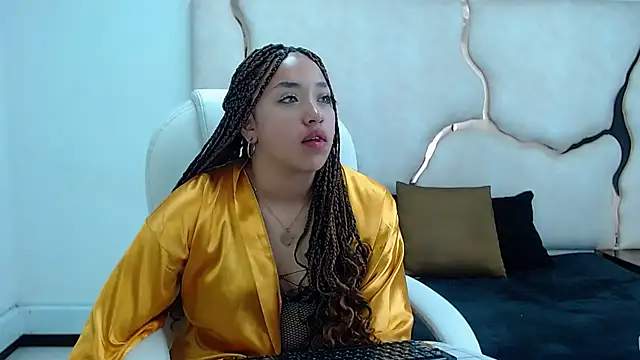 Snapshot of IsabellRodriguez18 chatting on January 22, 7:25 am IsabellRodriguez18 online show from January 22, 7:25 am