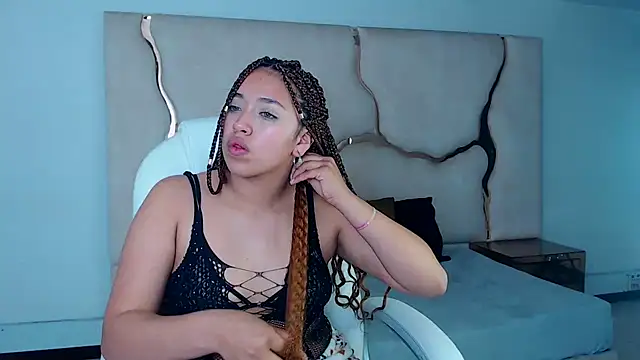 Snapshot of IsabellRodriguez18 chatting on January 31, 11:03 am IsabellRodriguez18 online show from January 31, 11:03 am