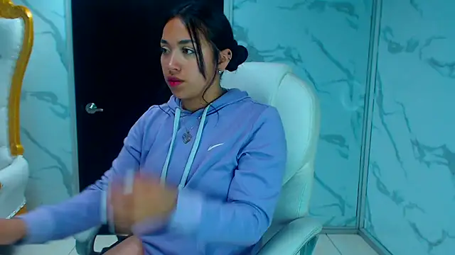 Snapshot of IsabellRodriguez18 chatting on February 18, 10:16 am IsabellRodriguez18 online show from February 18, 10:16 am