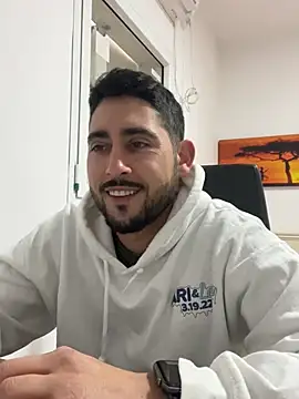 luffykingofpirets online show from February 10, 6:09 am