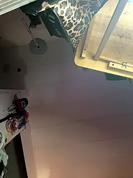 kayNkris online show from October 12, 9:52 am