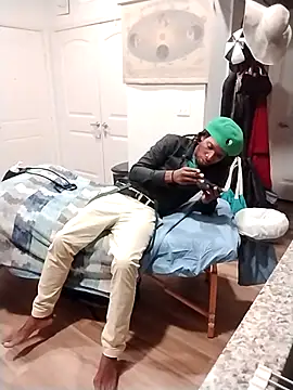 Snapshot of VelvetChocolate7 chatting on October 1, 4:40 am VelvetChocolate7 online show from October 1, 4:40 am