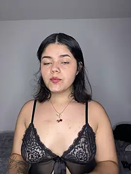 pretty angela1 online show from March 16, 2:21 am