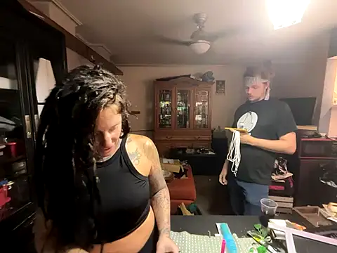 Snapshot of Eden_Darkskye chatting on October 12, 9:30 am Eden Darkskye online show from October 12, 9:30 am