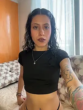 indira k online show from November 20, 3:45 pm