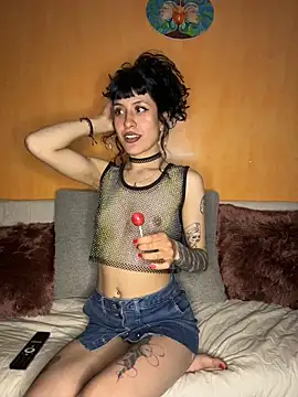 indira k online show from February 28, 1:06 am