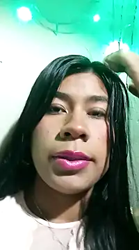 Snapshot of Pamelamilkk_1007 chatting on January 19, 9:01 am Pamelamilkk 1007 online show from January 19, 9:01 am