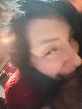 Snapshot of Isabellitasexi38 chatting on February 8, 9:24 am Isabellitasexi38 online show from February 8, 9:24 am
