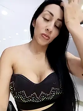 Snapshot of Isabellitasexi38 chatting on March 16, 6:23 pm Isabellitasexi38 online show from March 16, 6:23 pm