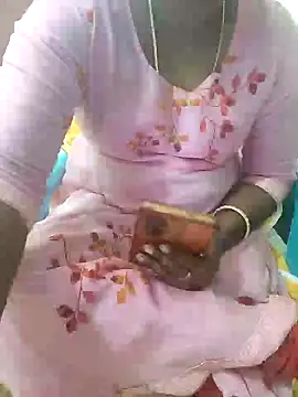 Snapshot of Tamil_roja69 chatting on January 12, 12:33 pm Tamil roja69 online show from January 12, 12:33 pm
