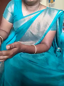 Snapshot of Tamil_roja69 chatting on January 17, 6:36 am Tamil roja69 online show from January 17, 6:36 am