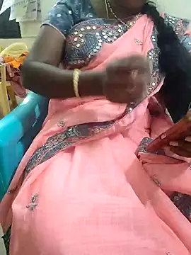 Snapshot of Tamil_roja69 chatting on February 21, 4:05 pm Tamil roja69 online show from February 21, 4:05 pm