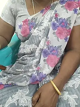 Snapshot of Tamil_roja69 chatting on September 26, 12:53 pm Tamil roja69 online show from September 26, 12:53 pm