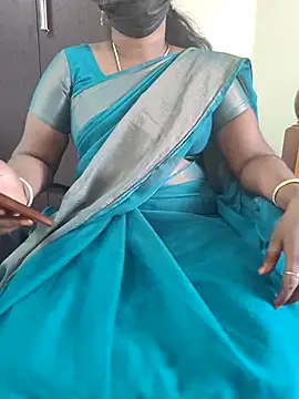 Snapshot of Tamil_roja69 chatting on November 9, 5:28 am Tamil roja69 online show from November 9, 5:28 am