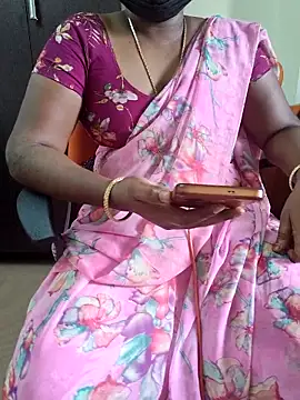 Snapshot of Tamil_roja69 chatting on November 22, 6:01 am Tamil roja69 online show from November 22, 6:01 am