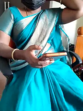 Snapshot of Tamil_roja69 chatting on November 24, 5:40 am Tamil roja69 online show from November 24, 5:40 am