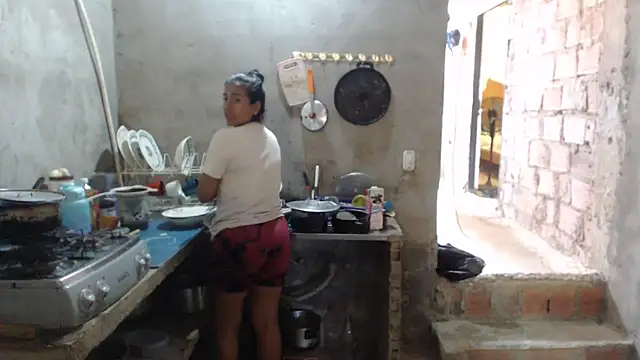 Coral0403 online show from February 27, 7:15 pm