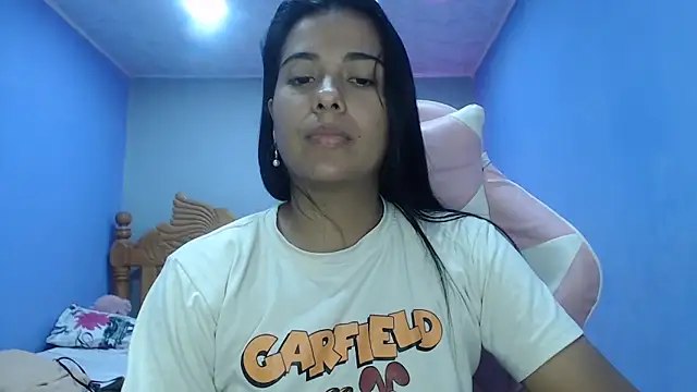 Coral0403 online show from October 18, 2:58 am