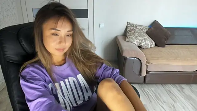 karishee online show from October 19, 7:58 pm