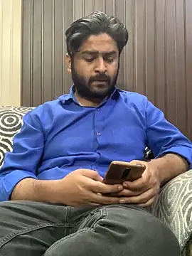 Snapshot of indihotguy chatting on March 17, 6:21 pm indihotguy online show from March 17, 6:21 pm