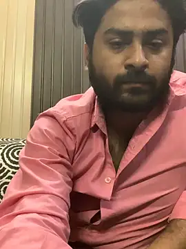 Snapshot of indihotguy chatting on March 22, 2:48 am indihotguy online show from March 22, 2:48 am