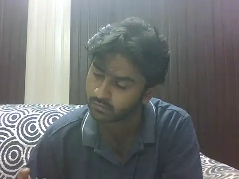 Snapshot of indihotguy chatting on September 10, 1:33 pm indihotguy online show from September 10, 1:33 pm