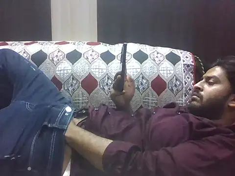 Snapshot of indihotguy chatting on November 4, 6:07 pm indihotguy online show from November 4, 6:07 pm