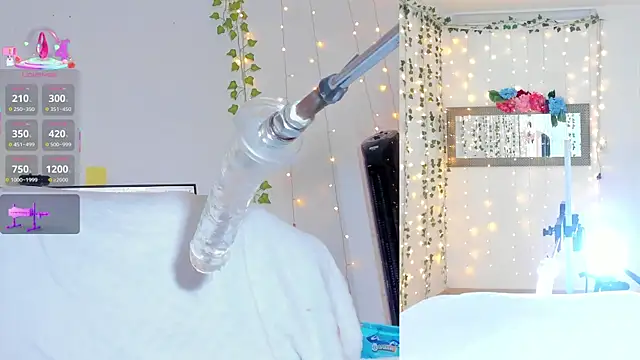 Maria Jones  online show from March 16, 5:14 am