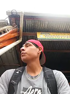 Snapshot of elmazitogrande chatting on December 28, 12:13 pm elmazitogrande online show from December 28, 12:13 pm