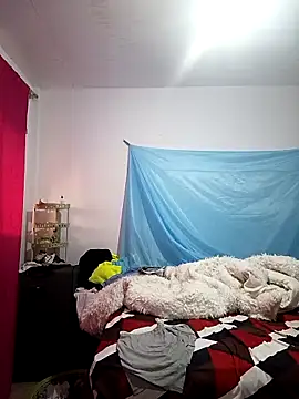 Snapshot of elmazitogrande chatting on February 22, 9:48 pm elmazitogrande online show from February 22, 9:48 pm