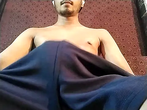 Ultimate cHappiE online show from November 25, 1:22 pm