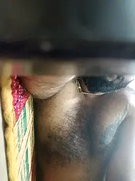 Snapshot of carria_homes chatting on December 26, 8:32 pm carria homes online show from December 26, 8:32 pm