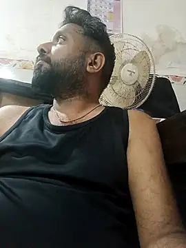 Snapshot of carria_homes chatting on February 12, 12:55 pm carria homes online show from February 12, 12:55 pm