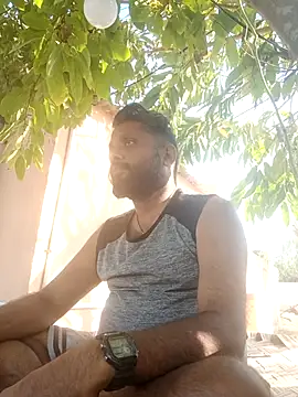 Snapshot of carria_homes chatting on February 17, 10:51 am carria homes online show from February 17, 10:51 am