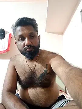 Snapshot of carria_homes chatting on February 23, 9:37 pm carria homes online show from February 23, 9:37 pm