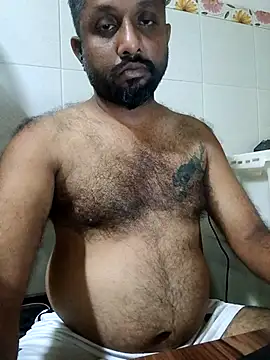 Snapshot of carria_homes chatting on December 5, 6:48 pm carria homes online show from December 5, 6:48 pm