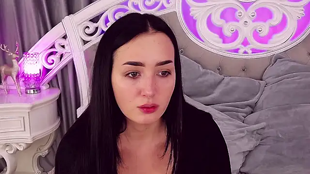 KimKhallifa online show from January 26, 5:45 am