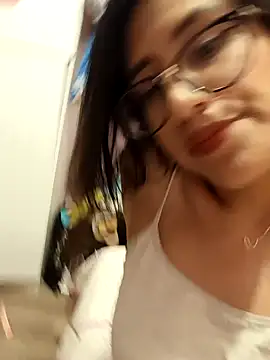 Snapshot of gabrielaycarlos chatting on December 29, 1:24 am gabrielaycarlos online show from December 29, 1:24 am