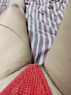 casalhot2533 online show from January 3, 11:23 pm