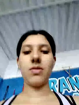 Snapshot of emmariders2 chatting on January 9, 12:09 pm emmariders2 online show from January 9, 12:09 pm