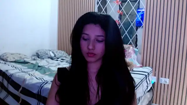 Snapshot of emmariders2 chatting on March 6, 2:51 pm emmariders2 online show from March 6, 2:51 pm