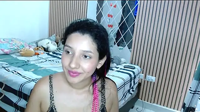 Snapshot of emmariders2 chatting on March 7, 3:18 pm emmariders2 online show from March 7, 3:18 pm