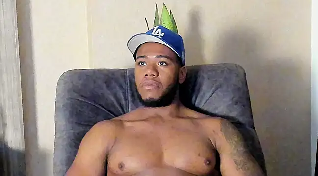 benjamincol online show from February 7, 4:48 am