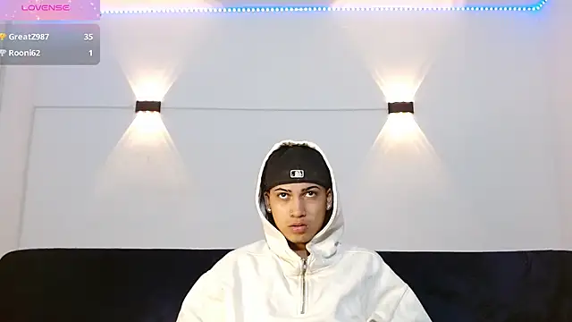 Br4ndxpimm online show from September 21, 4:30 pm