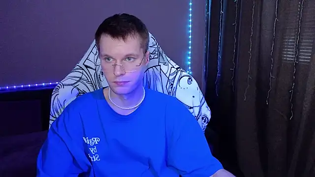 Leonnextdoor online show from January 10, 7:46 am